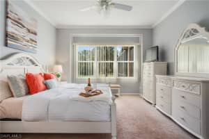 221 9th St S, Naples, FL 34102, Sold 04/28/21