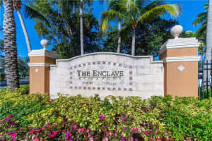 1270 Wildwood Lakes Blvd, Naples, FL 34104, Sold 04/29/21