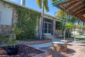 7929 Sandelwood Cir W, Fort Myers, FL 33908, Sold 04/21/21