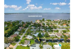 386 Parkway Ct, Fort Myers, FL 33919, Sold 04/08/22