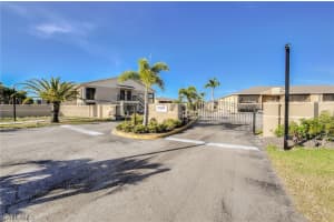 5317 Summerlin Rd, Fort Myers, FL 33919, Sold 05/25/21