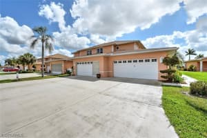20004 Lake Vista Cir, Lehigh Acres, FL 33936, Sold 05/26/21