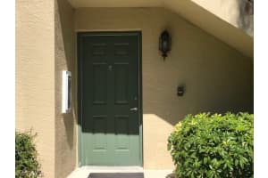 1260 Wildwood Lakes Blvd, Naples, FL 34104, Sold 04/30/21