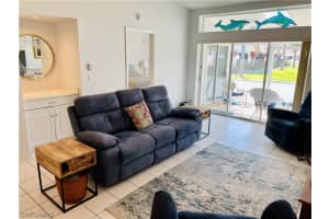 10751 King George Ln, Naples, FL 34109, Sold 05/05/21