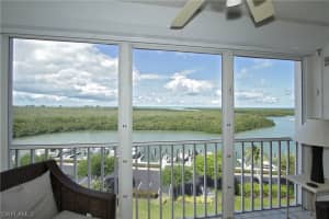 13105 Vanderbilt Dr, Naples, FL 34110, Sold 05/25/21