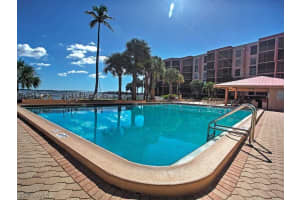 1085 Bald Eagle Dr, Marco Island, FL 34145, Sold 04/07/21