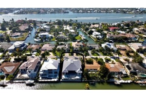 2175 Tarpon Rd, Naples, FL 34102, Sold 10/25/21