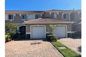 9521 Roundstone Cir, Fort Myers, FL 33967, Sold 05/21/21