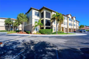 12970 Positano Cir, Naples, FL 34105, Sold 04/29/21