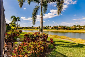 3561 Canopy Cir, Naples, FL 34120, Sold 04/12/21