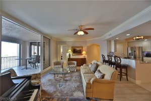 2090 W First St #1107, Fort Myers, FL 33901, Sold 05/21/21