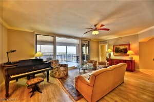 2090 W First St #1107, Fort Myers, FL 33901, Sold 05/21/21