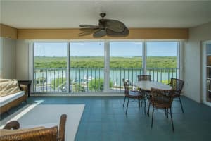 13105 Vanderbilt Dr, Naples, FL 34110, Sold 07/07/21