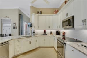 10256 Avonleigh Dr, Bonita Springs, FL 34135, Sold 05/03/21