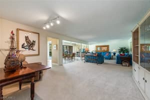 103 Clubhouse Ln, Naples, FL 34105, Sold 05/07/21