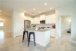 6953 Avalon Cir, Naples, FL 34112, Sold 05/26/21