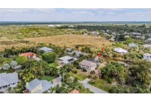 3781 Coquina Dr, Sanibel, FL 33957, Sold 04/13/21