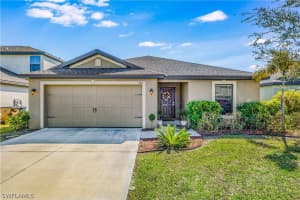 362 Shadow Lakes Dr, Lehigh Acres, FL 33974, Sold 04/16/21