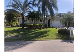 7874 Buccaneer Dr, Fort Myers Beach, FL 33931, Sold 04/15/21