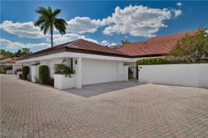 5424 Harbour Castle Dr, Fort Myers, FL 33907, Sold 04/30/21