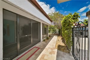 5424 Harbour Castle Dr, Fort Myers, FL 33907, Sold 04/30/21