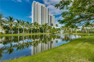3000 Oasis Grand Blvd APT 1007, Fort Myers, FL 33916, Sold 08/03/21