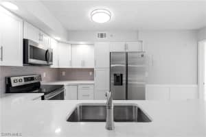 1240 Wildwood Lakes Blvd, Naples, FL 34104, Sold 04/22/21