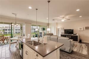 6928 Avalon Cir Unit 306, Naples, FL 34112, Sold 05/12/21