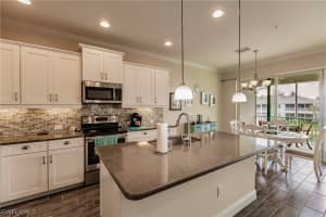 6928 Avalon Cir Unit 306, Naples, FL 34112, Sold 05/12/21