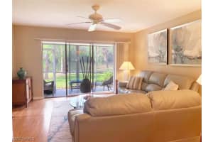 257 Robin Hood Cir, Naples, FL 34104, Sold 05/17/21