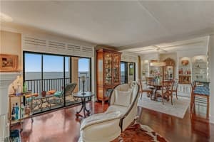 1920 Virginia Ave APT 802, Fort Myers, FL 33901, Sold 05/28/21