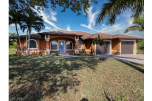 18271 Royal Hammock Blvd, Naples, FL 34114, Sold 09/08/21