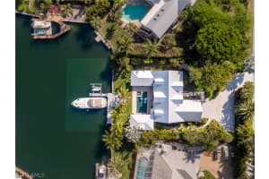 750 Periwinkle Way, Sanibel, FL 33957, Sold 06/21/21