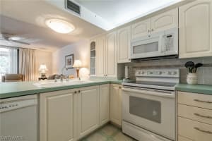 3490 N Key Dr APT 205, North Fort Myers, FL 33903, Sold 05/11/21