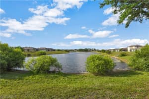 262 Shadow Lakes Dr, Lehigh Acres, FL 33974, Sold 06/08/21