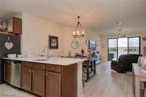 7702 Bristol Cir, Naples, FL 34120, Sold 05/18/21