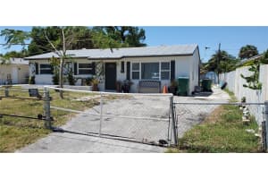 5233 Hardee St, Naples, FL 34113, Sold 05/28/21