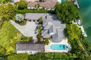 3455 Fort Charles Dr, Naples, FL 34102, Sold 12/16/21