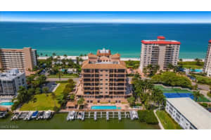 10620 Gulf Shore Dr, Naples, FL 34108, Sold 05/04/21