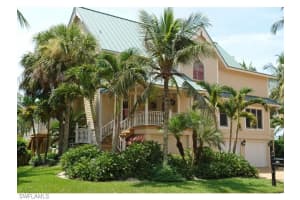 108 Bonaire Ln, Bonita Springs, FL 34134, Sold 07/30/21