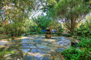 2098 Wild Lime Dr, Sanibel, FL 33957, Sold 06/02/21