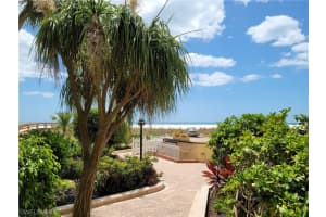 180 Seaview Ct, Marco Island, FL 34145, Sold 06/10/21