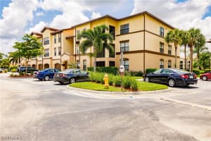 12940 Positano Cir, Naples, FL 34105, Sold 05/14/21