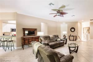 6010 Jonathans Bay Cir APT 402, Fort Myers, FL 33908, Sold 05/19/21