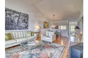 3071 Sandpiper Bay Cir, Naples, FL 34112, Sold 06/25/21