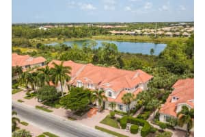 12854 Carrington Cir, Naples, FL 34105, Sold 06/01/21