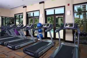1025 Sandpiper St, Naples, FL 34102, Sold 04/29/21