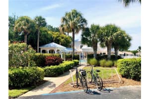 2895 Citrus Lake Dr, Naples, FL 34109, Sold 05/18/21