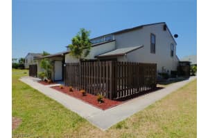 12963 Meadowood Ct, Fort Myers, FL 33919, Sold 05/26/21