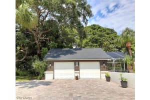 7327 Westmoreland Dr, Sarasota, FL 34243, Sold 06/29/21
